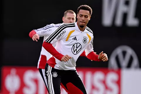 ناجلسمان يكشف احتمالية غياب لاعب ألمانيا عن المونديال: غيابه خسارة فادحة